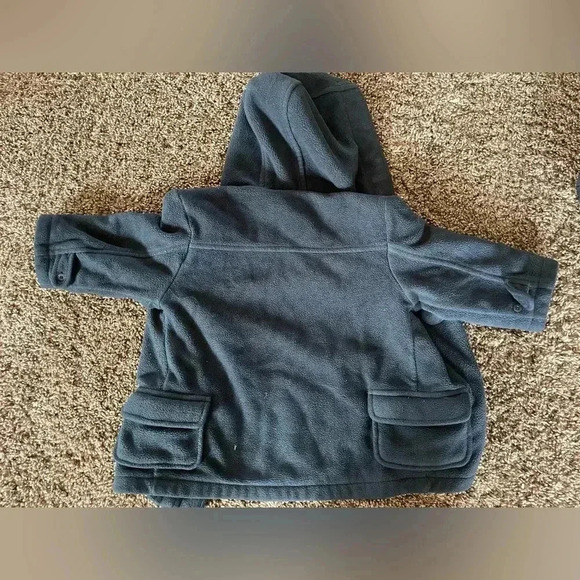 GAP 18-24 month navy coat with buttons and green plaid interior - Picture 4 of 4